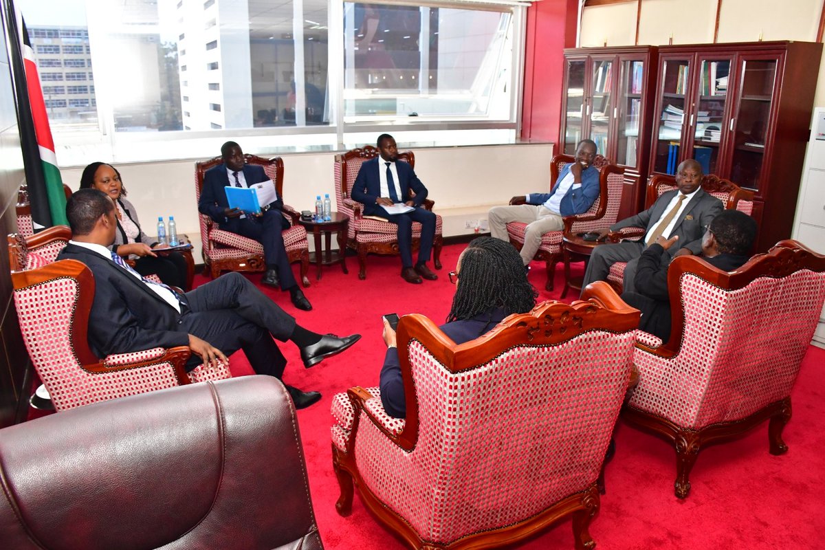 UDMKenya's tweet photo. UDM Kenya Party Leader and Chairperson of Finance and Budget Committee @Senate_KE H.E Captain @aliiroba held a consultative meeting with @KenyaGovernors on key issues affecting County Governments. https://t.co/5dXQQKvq9q