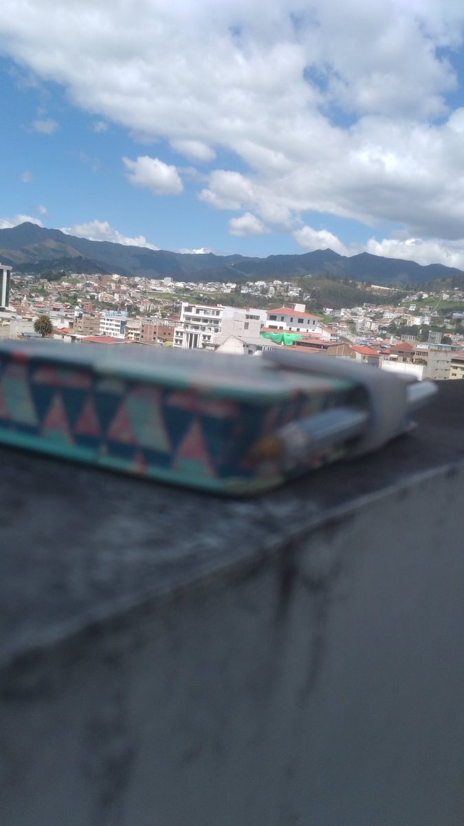 pedrosiniglesia's tweet image. open.spotify.com/track/7bk6iZ5d…

#writeinreverse
#kravitz
#readerwritermagic