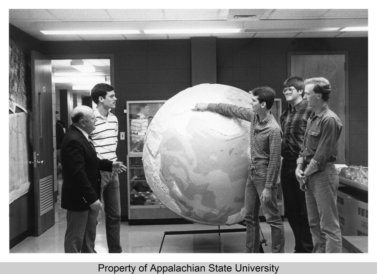 App State College of Arts and Sciences (@appstatecas) on Twitter photo It's #ThrowbackThursday!
This image shows a geography student pointing at a landmass on a model of the Earth created by the <a href="/appstate/">Appalachian State</a> Department of Geography and Planning at Appalachian State University in the 1980s.
#TBT #AppState #AppStateCAS It's #ThrowbackThursday!
This image shows a geography student pointing at a landmass on a model of the Earth created by the <a href="/appstate/">Appalachian State</a> Department of Geography and Planning at Appalachian State University in the 1980s.
#TBT #AppState #AppStateCAS