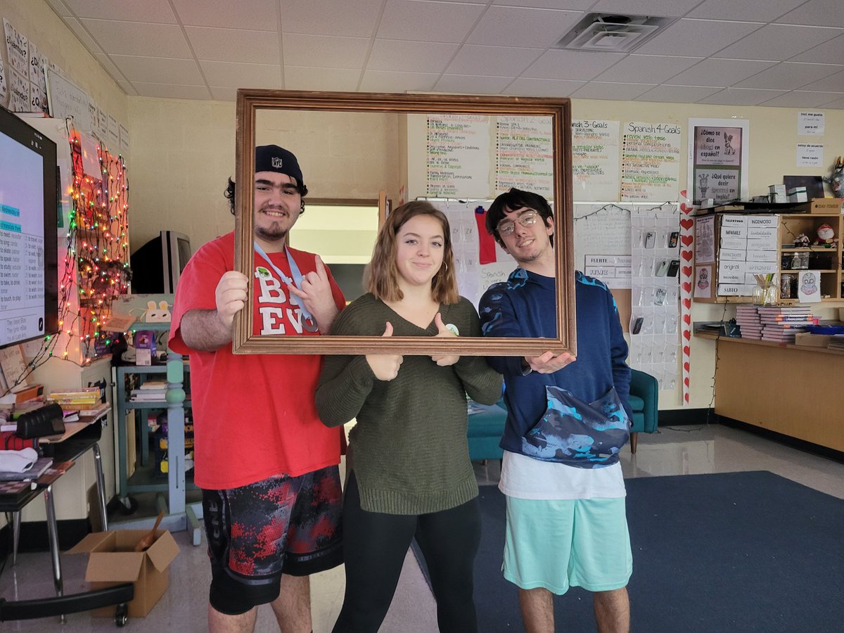 LiviaLivengood's tweet photo. Duolingo champions, these kids rock❤️😍🤗 https://t.co/iWelDrPtK3