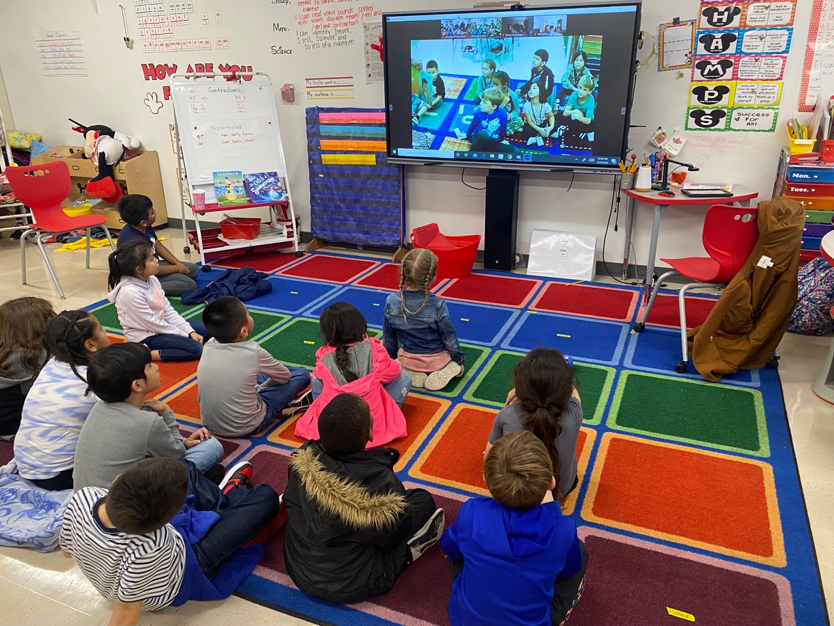 FirstGrade2024's tweet photo. Thanks to technology, the Mouseketeers were able to meet up with Ms Julian’s Junior Explorers from Hernandez and talk about that they have been learning. We love our new Kinder friends https://t.co/Tig5FCyG5G
