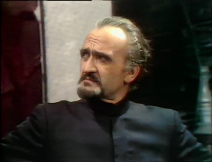 DWUDatabase's tweet photo. MASTER: No, wait! What is this place?
DOCTOR: Well, it looks like some sort of lumber room
I had to google what a lumber room actually is, and this isn't it. Does anyone know what this is all about? #DoctorWho #ColonyinSpace https://t.co/Mn0lBL5Zk9