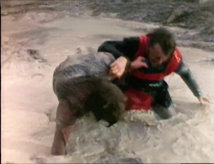 DWUDatabase's tweet photo. At the start of the scene I thought that this looked fun but then it gets serious, that guy has his head plunged into cold muddy water and the last punch looked a bit too real for me #DoctorWho #ColonyinSpace https://t.co/DfoweWRCr6