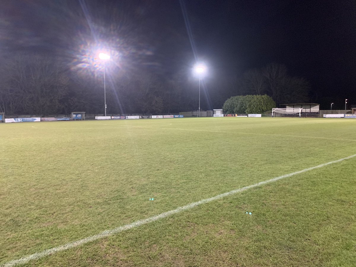 We are here, ready for 19:45 kick off @TheNewDefence home of Horley Town FC for this <a href="/TheSCFL/">Premier Sports The SCFL</a> U23 North fixture v <a href="/Lingfield_FC/">Lingfield FC ⚽️</a> U23 - hope the rain holds off, it is a little breezy though