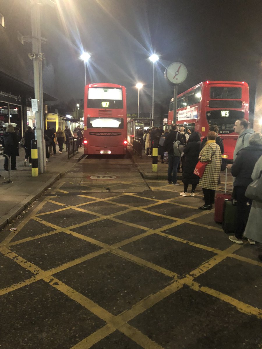 Edward Adoo tweet media