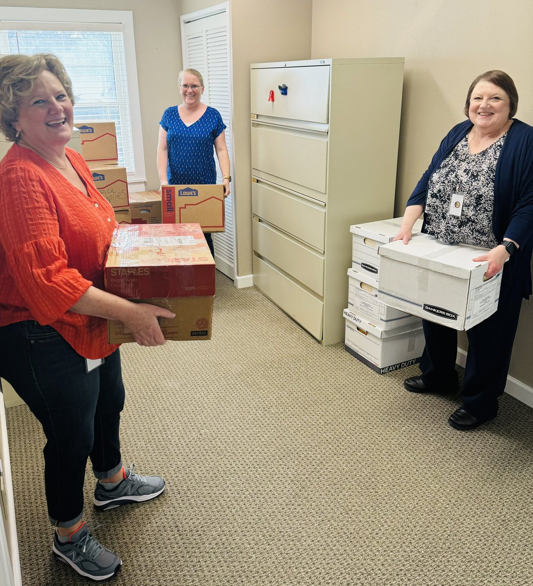 We moved! Human Resources (HR) and Code Enforcement have switched places! HR is back on the second floor of City Hall (204 Ash St) and Code is on the second floor of the Peck Center (510 S 10th St).