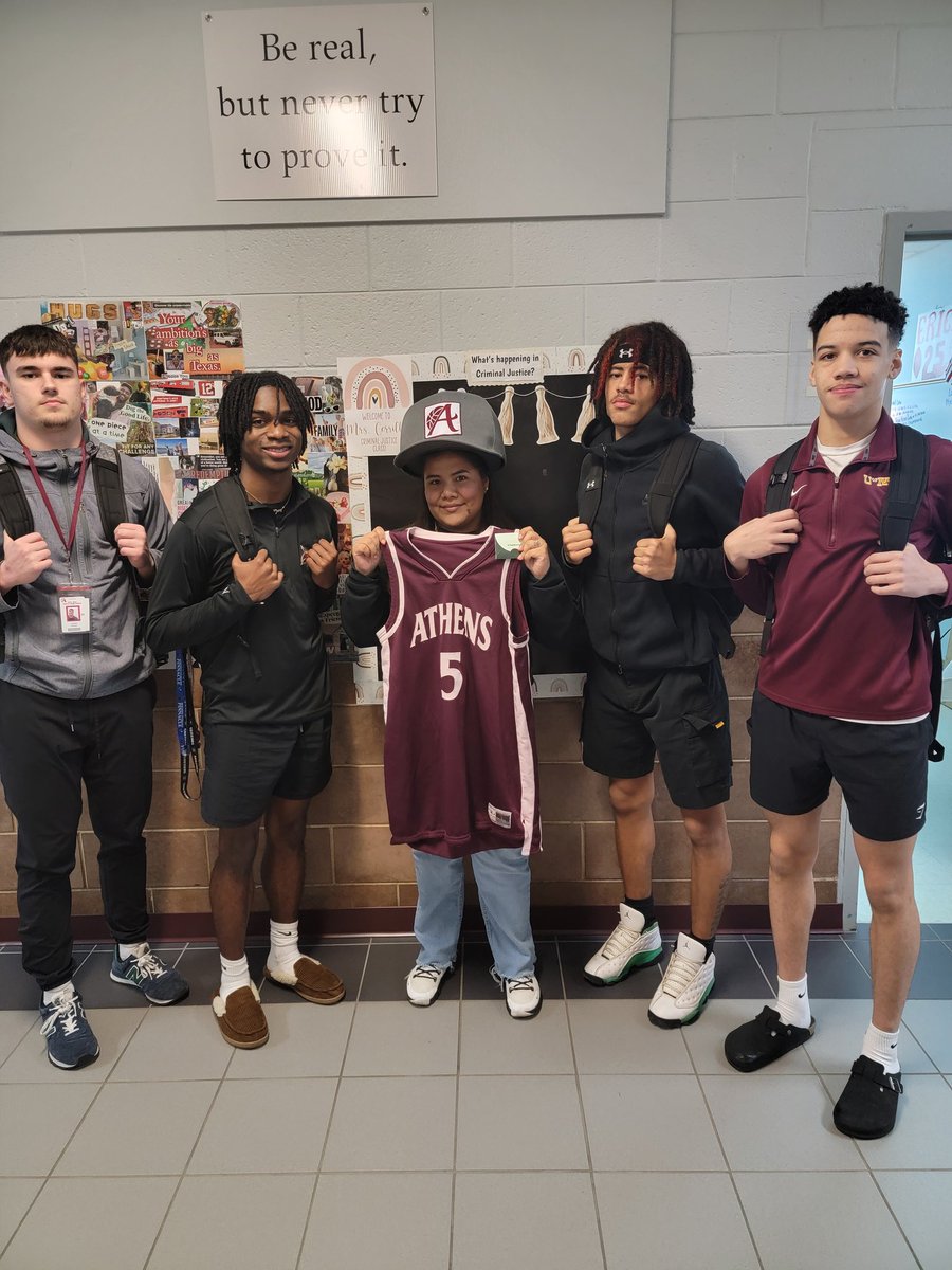 AHSHornetHoops's tweet image. Congratulations to Ms. Cerrillo! Boys Basketball voted her Teacher of the week! We are happy to recognize her for her going above and beyond to be a positive influence to her students!