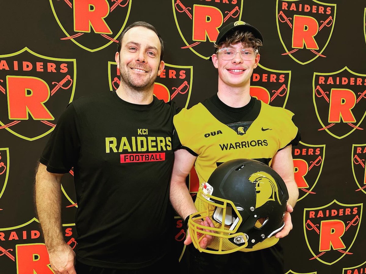🚨519 COMMITMENT ALERT - Jared Watts from the <a href="/ONEKCI/">Kitchener Collegiate Institute</a> is a WARRIOR! Watts is an 18-year-old linebacker who signed with <a href="/bertwarriorfbal/">Chris Bertoia</a> and the @WlooWarriors this morning. Full story to come, congrats Jared! #LocalSports #519Proud #519Football <a href="/onhsfball/">ONHSFBALL</a> <a href="/CMFALions/">Cambridge Lions</a> <a href="/WlooFTB/">Waterloo Warriors Football</a>