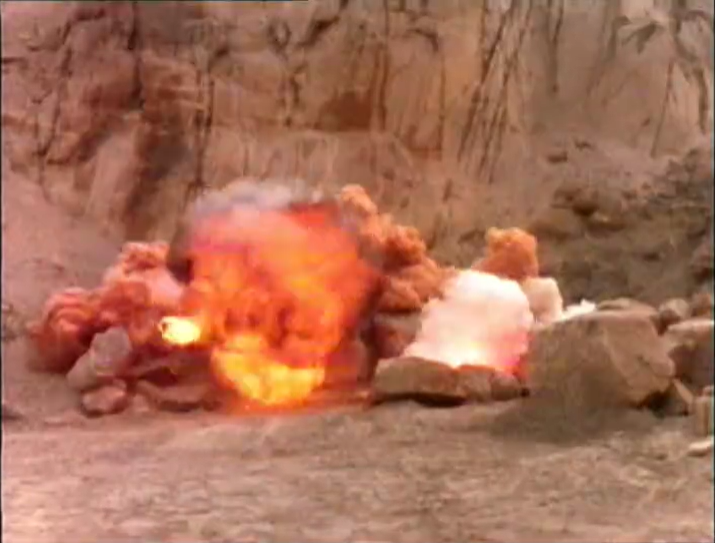 DWUDatabase's tweet photo. What is it with the leader of this city, he tells the alien who broke in planning to steal the superweapon to escape and telepathically summons his own innocent race to stay and die in the caves. Seemingly committing genocide for no obvious reason #DoctorWho #ColonyinSpace https://t.co/8cP1ot8Zmg