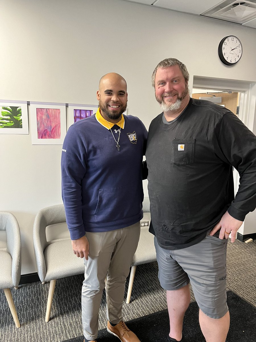 Cameron (C.J.) Robbins (@coach_cjrobbins) on Twitter photo Appreciate Coach Peters and <a href="/GHAthleticDept/">GH Athletic Dept</a> for letting <a href="/KentStFootball/">Kent State Football</a> get in the school today and talk balls and prospects!
#KentGRIT⚡️⚡️⚡️
#FlashFlyOver Appreciate Coach Peters and <a href="/GHAthleticDept/">GH Athletic Dept</a> for letting <a href="/KentStFootball/">Kent State Football</a> get in the school today and talk balls and prospects!
#KentGRIT⚡️⚡️⚡️
#FlashFlyOver