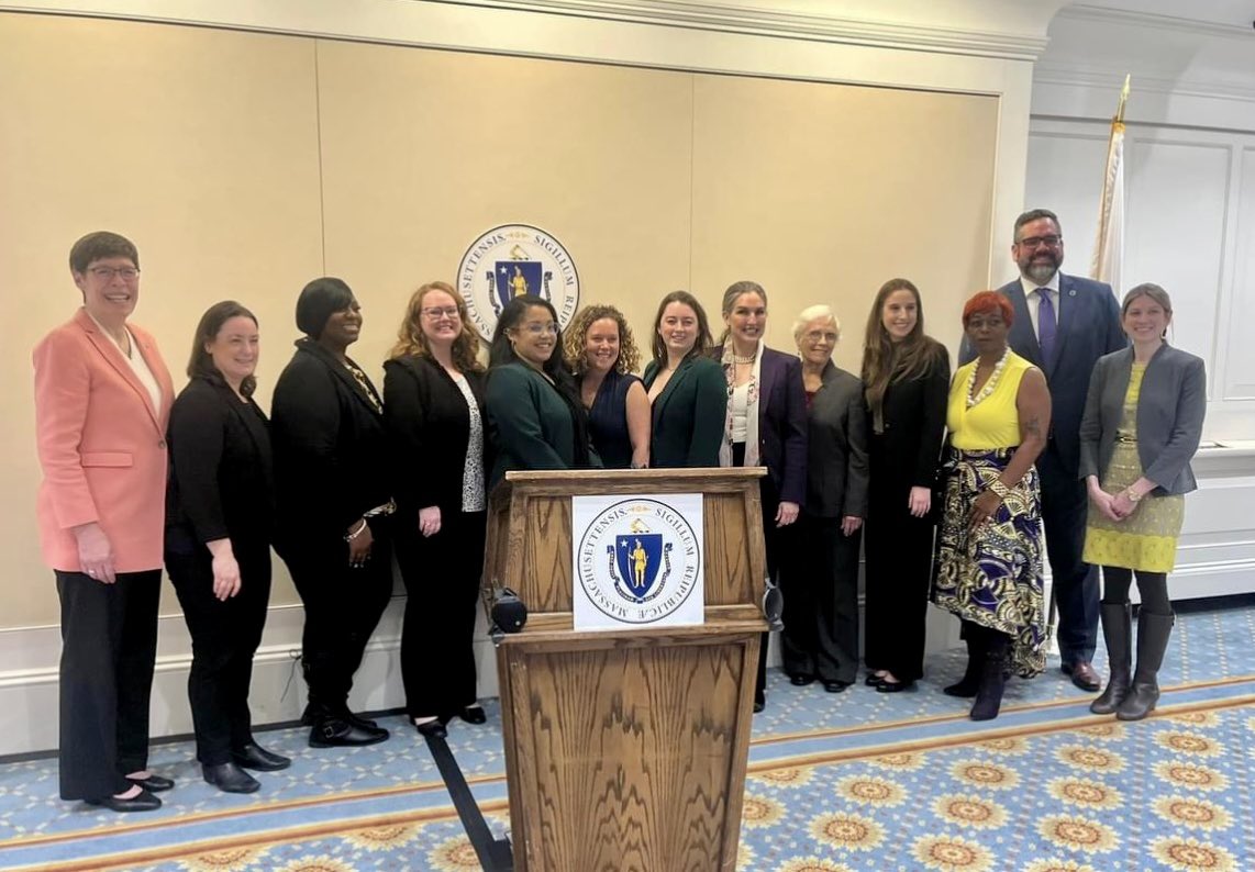 Proud to stand alongside the @MAWomensCaucus and all of our coalition partners in support of making childcare an allowable campaign expense in Massachusetts. Thank you @SenJehlen, @JoanMeschino, @KateforRep, @JamieBelsito @MassNOW, @VoteMamaFdn, @MassCSW, @MWPC, et al. for your…