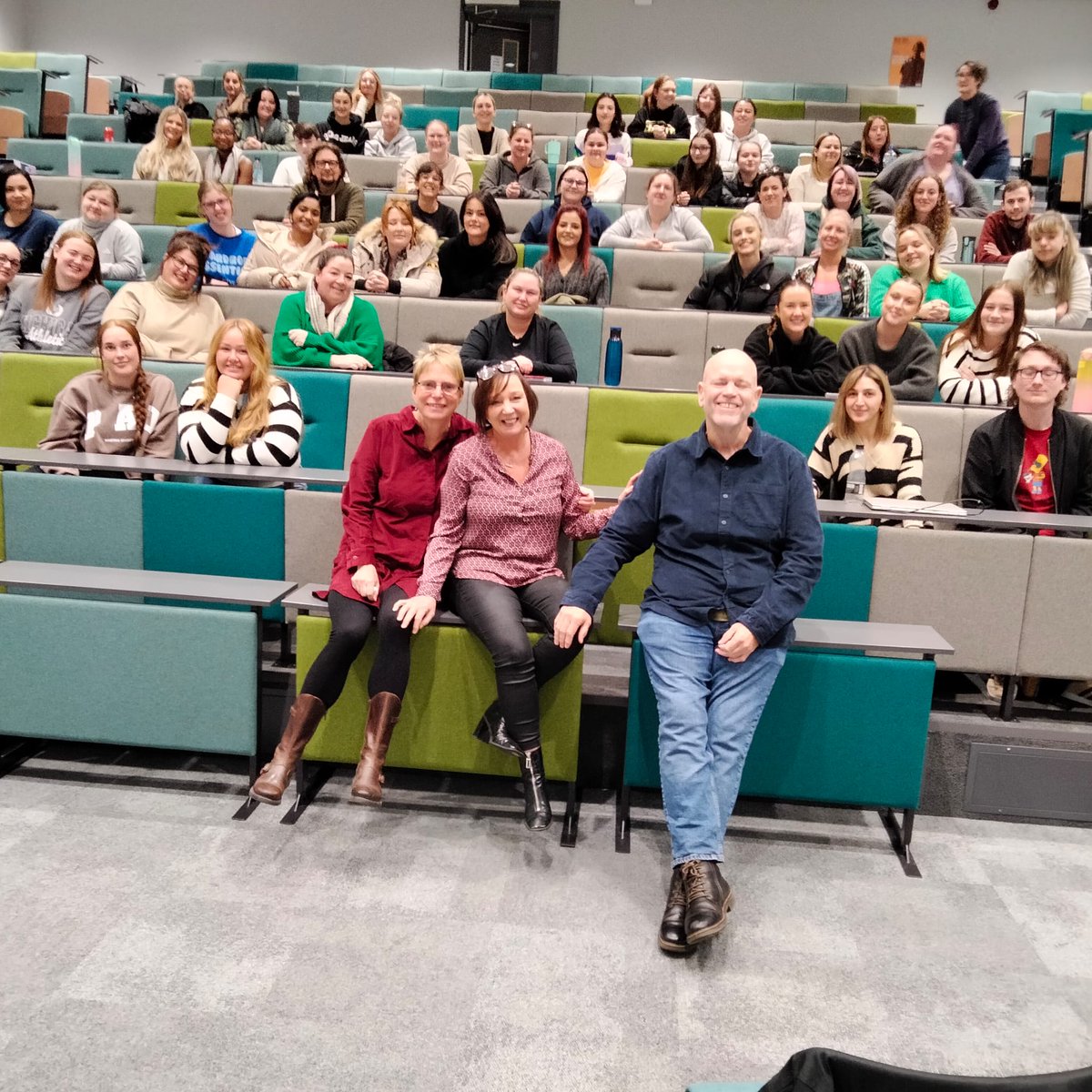 Fabulous session with our pre-reg nursing students today listening to the lived experiences of stroke with our guest speakers, Ali & Alan Hampson. Thankyou for your time and commitment! #thepowerofstories @CumbriaUHealth @LisaWinterSmith @louisecorless1 @karenstansfiel3