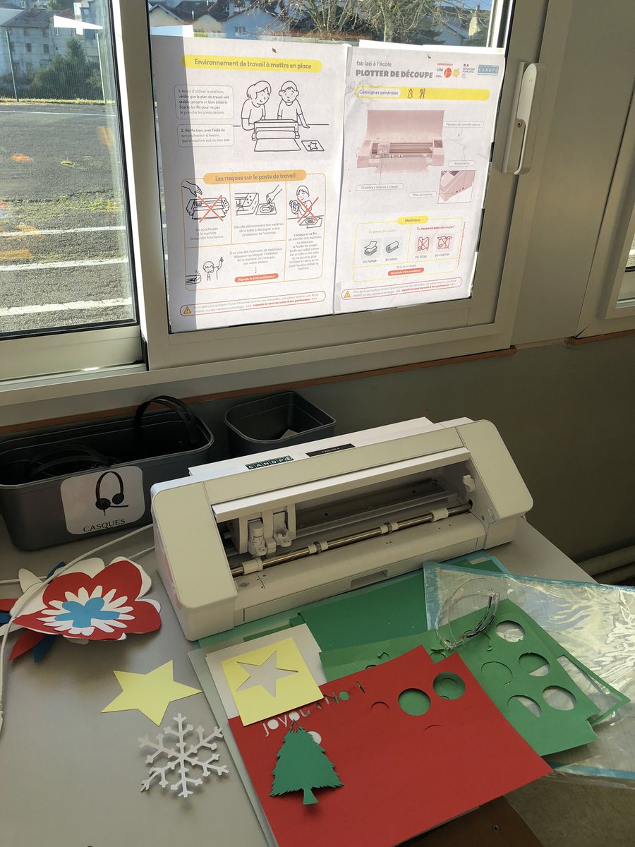 haut_ien's tweet photo. Atelier FABLAB à l’école élémentaire de MONTREJEAU en collaboration avec @reseau_canope @DSDEN31 https://t.co/V15DR48BvD