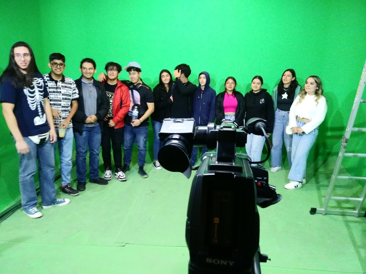 Teatro Lancaster tweet media