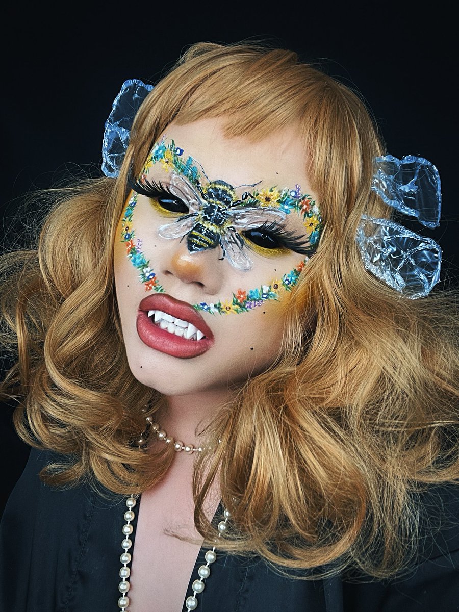 Bee Mine 🐝🌸🌻