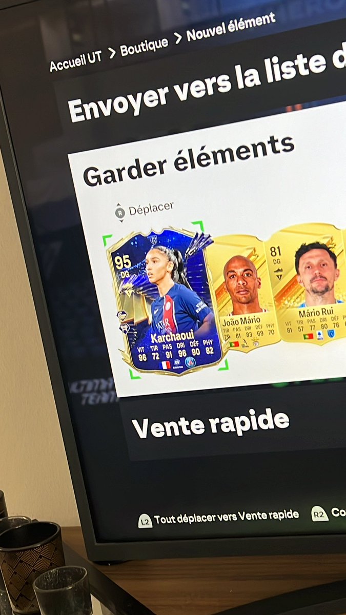 Sy____d's tweet image. J’ai pack deux toty dans la même journée.. Karchaoui dans un pack 30 credit 🫠❤️ 
#eafc24