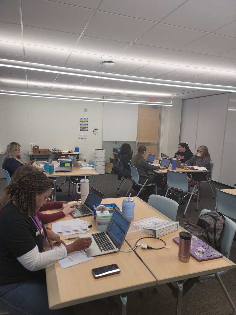 Carl Seward (@carlwmseward) on Twitter photo While I’m away, our math coaches are being led by <a href="/Leonda_Archer/">Leonda Archer</a> preparing our math curriculum maps for the new math standards being rolled out next year. <a href="/APSMath/">APS Math Office</a> <a href="/APSVirginia/">Arlington Public Schools</a> While I’m away, our math coaches are being led by <a href="/Leonda_Archer/">Leonda Archer</a> preparing our math curriculum maps for the new math standards being rolled out next year. <a href="/APSMath/">APS Math Office</a> <a href="/APSVirginia/">Arlington Public Schools</a>
