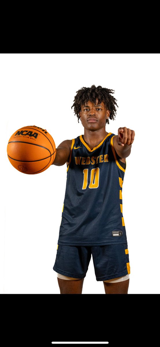 Alum Booker Simmons currently is the starting G for Webster University and just had his collegiate career high of 23 points. Love seeing Booker continue to do great things 🔵🟡🏀 <a href="/BookerSimmons3/">Booker Simmons IV</a>