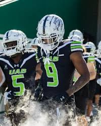 Tobias (@r0ck0uhh) on Twitter photo Blessed and honored to receive an offer from the University of Alabama at Birmingham <a href="/UAB_FB/">UAB Football</a> <a href="/KennethGilstrap/">Kenneth Gilstrap II.</a> <a href="/SOCGoldenBearFB/">SOC Football</a> <a href="/coach_traylor/">Coach Traylor</a> Blessed and honored to receive an offer from the University of Alabama at Birmingham <a href="/UAB_FB/">UAB Football</a> <a href="/KennethGilstrap/">Kenneth Gilstrap II.</a> <a href="/SOCGoldenBearFB/">SOC Football</a> <a href="/coach_traylor/">Coach Traylor</a>