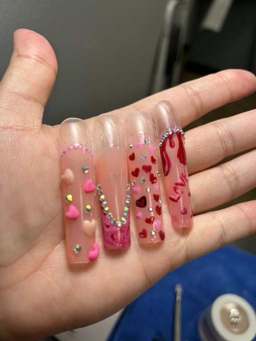 I did this! I really want to cry bc it is my first time doing art work and 3D.  This is a project I have