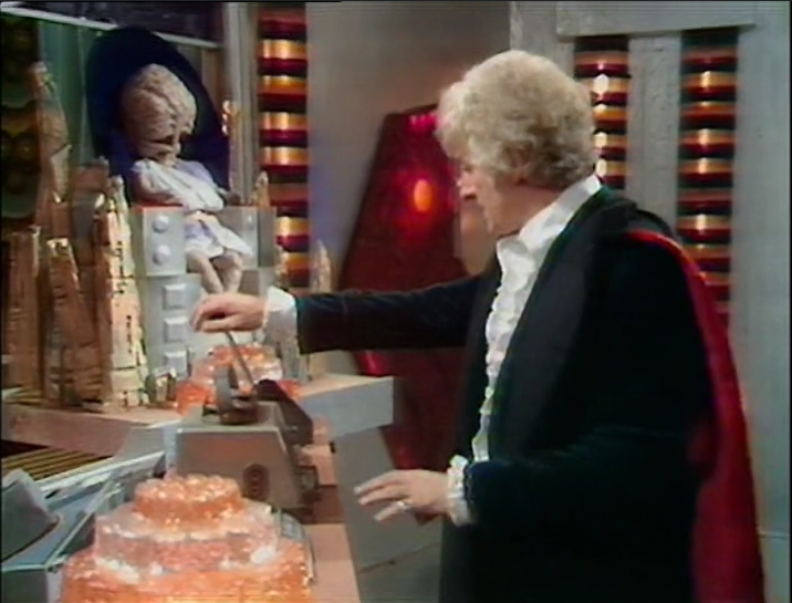 DWUDatabase's tweet photo. 298 TV eps in and this as the most ridiculous ending so far. The Doctor gives a weak speech about the harm the weapon could do and the leader says there is a switch in full view that when pulled destroys the weapon and our whole civilization #DoctorWho #ColonyinSpace https://t.co/1jzRDrp7Oz
