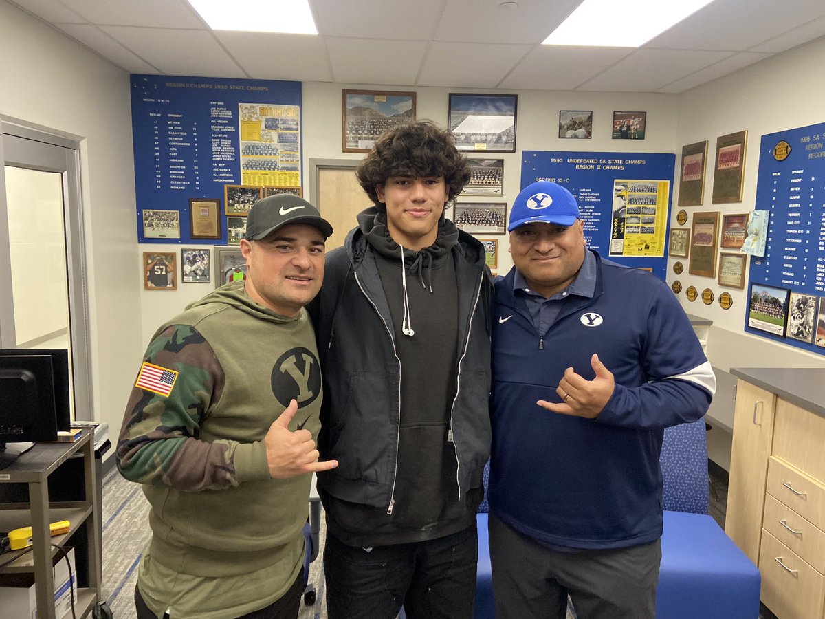 @BYUfootball HC in the building! Thank you for coming by today coaches 🤙🏽 @KarsonKaufusi @EaglesSkyline