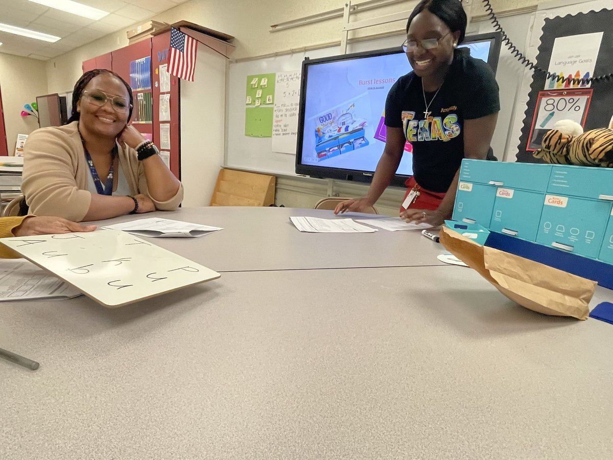 Literacy Learning Lab with District Coach <a href="/MsEki_Juliette/">JulietteEki</a> <a href="/Keeble_AISD/">Keeble Primary School</a>