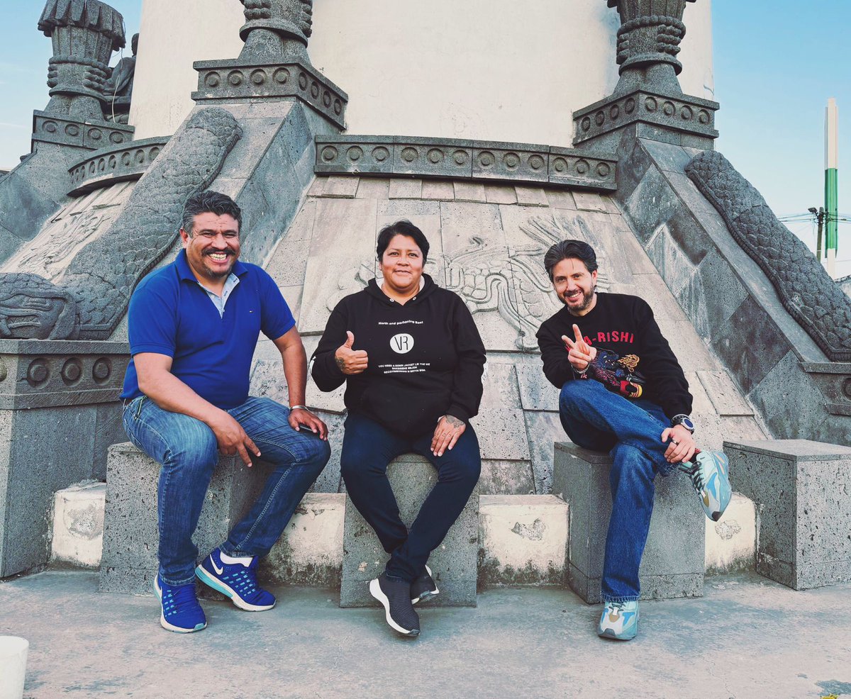 EduardoFloMa1's tweet image. Un enorme agradecimiento a mis amig@s  @erikitazerep @AngelesB69 @RealmoAlmo de #CuatitIanIzcalli y #MelchorOcampo ¡Su calidez y amistad son oro puro! 🌟 #EquipoADMM 🤟😎