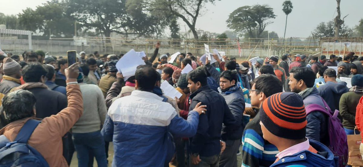 #TRE2_Supplementary_Result 
हजारों अभ्यर्थी आस लगाए थे की सप्लिमेंट्री रिजल्ट आ रहा है____
अब अभ्यर्थी क्या ग़लती है___
•जिम्मेवार कौन ?
•खाली सीटों का हकदार कौन ?
<a href="/atulpmail/">Atul Prasad</a>
<a href="/BiharEducation_/">Education Department, Bihar</a> 
@AlokMehtaMP