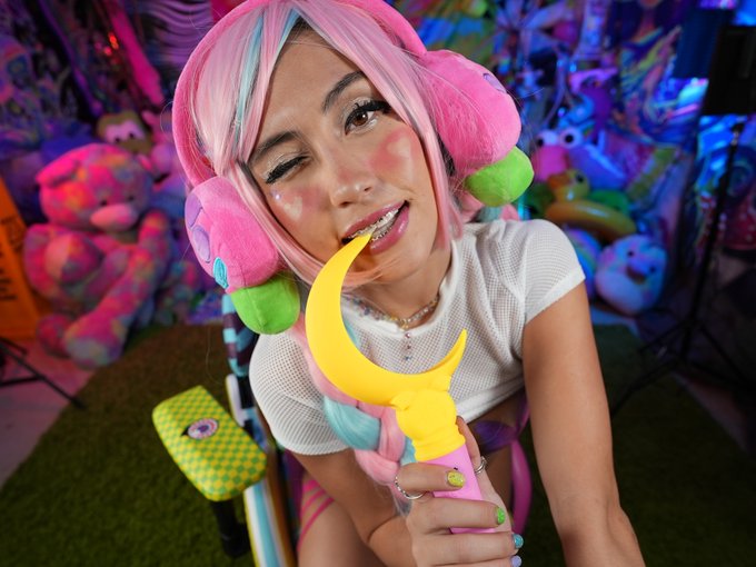 OF stream tomorrow! 💦 https://t.co/JO5a9DqSc2