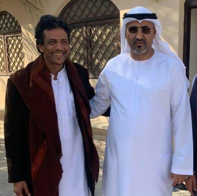 ุนุงุฏู ุงูุญุณูู (@adelalhasanii) on Twitter photo ู
ู ูู ูุงุตุฑ ุงูุดูุจุฉ ุงูุฐู ุธูุฑ ูู ูููู
ุงูุจู ุจู ุณู ู
ุตูุฑูุง ุฑููุฉ ุนูุฏุฑูุณ ุงูุฒูุจูุฏู
ูู ุงูู
ููู "ุฃุจู ุฌููู
ุงู" ู
ู ู
ุญุงูุธุฉ ุฃุจููุ ูุจููุฉ ุจุงูุงุฒู
ุ ู
ู ู
ุฏูุฑูุฉ ุฃุญูุฑ.
ุณูุฌูู ูู ุนูุฏ ุงููุธุงู
ุงูุณุงุจู ุจุนุฏ ุชูุฌูุฑ ุงูู
ุฏู
ุฑุฉ ุงูุฃู
ุฑูููุฉ (ูู ุฅุณ ุฅุณ ููู) ูู ุฎููุฌ ุนุฏูุ ูุชูุฌูุฑ ููุฏู ูููุชูุชุงู ู
ุน ู
ุฌู
ูุนุฉ ู
ู ููุงุฏุงุช ุชูุธูู
ุงููู ู
ู ูู ูุงุตุฑ ุงูุดูุจุฉ ุงูุฐู ุธูุฑ ูู ูููู
ุงูุจู ุจู ุณู ู
ุตูุฑูุง ุฑููุฉ ุนูุฏุฑูุณ ุงูุฒูุจูุฏู
ูู ุงูู
ููู "ุฃุจู ุฌููู
ุงู" ู
ู ู
ุญุงูุธุฉ ุฃุจููุ ูุจููุฉ ุจุงูุงุฒู
ุ ู
ู ู
ุฏูุฑูุฉ ุฃุญูุฑ.
ุณูุฌูู ูู ุนูุฏ ุงููุธุงู
ุงูุณุงุจู ุจุนุฏ ุชูุฌูุฑ ุงูู
ุฏู
ุฑุฉ ุงูุฃู
ุฑูููุฉ (ูู ุฅุณ ุฅุณ ููู) ูู ุฎููุฌ ุนุฏูุ ูุชูุฌูุฑ ููุฏู ูููุชูุชุงู ู
ุน ู
ุฌู
ูุนุฉ ู
ู ููุงุฏุงุช ุชูุธูู
ุงููู
