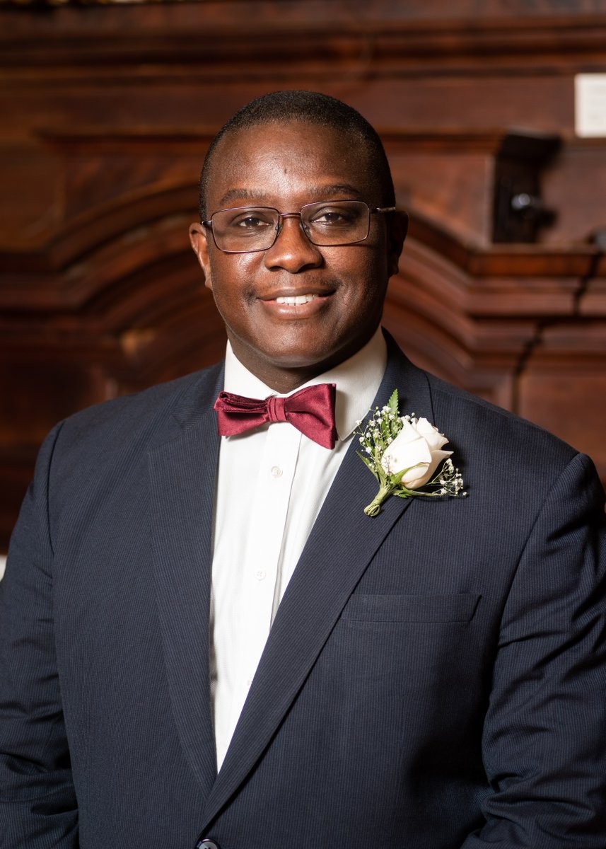 When people in his city didn't realize they had a world-class mental health system available to them, Sosunmolu Shoyinka, MD, MBA ’17, drew upon what he learned in our Physician MBA Program to completely redesign the crisis center's image. Learn how. bit.ly/42g4wiQ