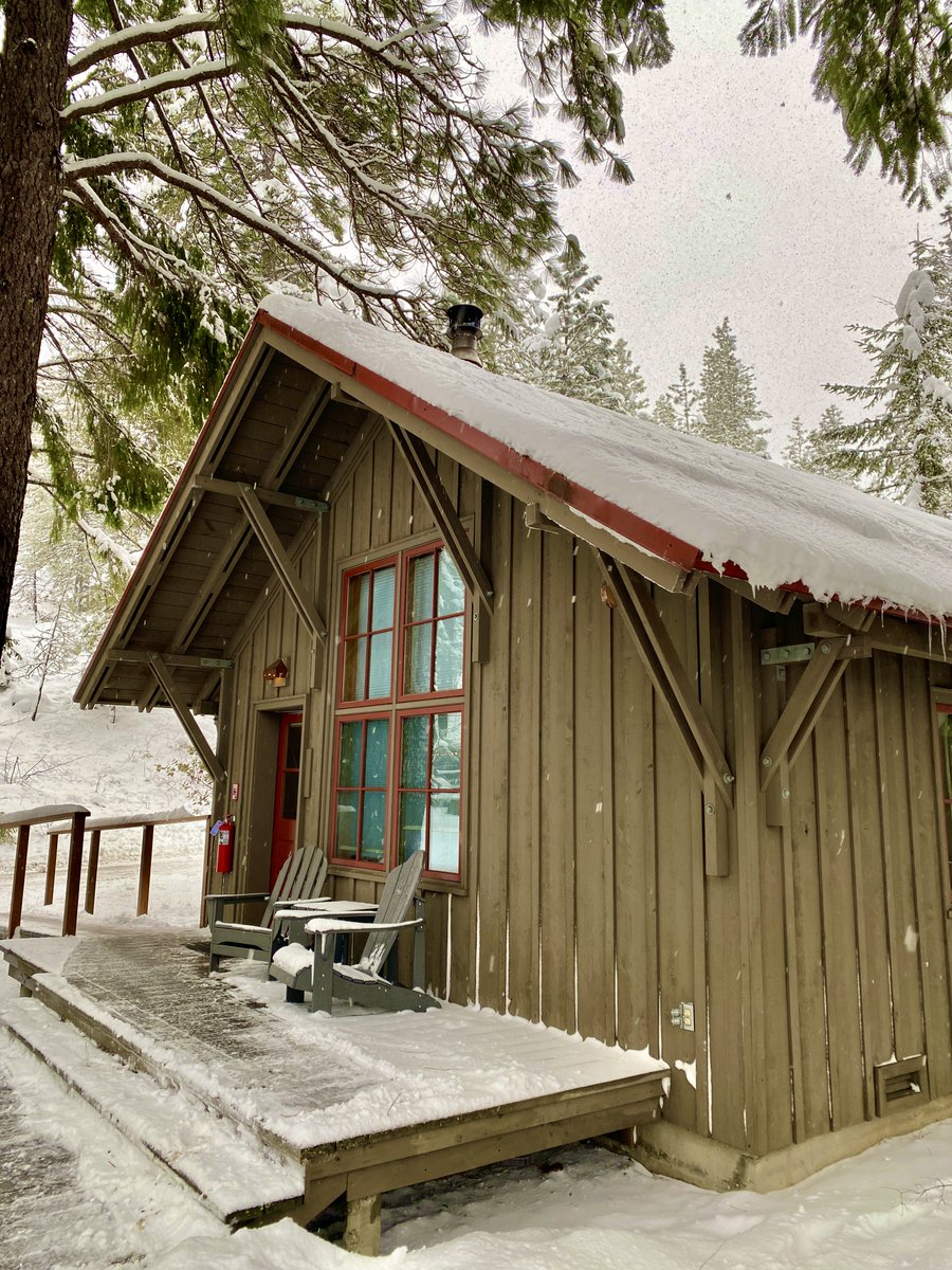One heck of a fun staycation at Sleeping Lady Resort in @leavenworth_wa. Come for the cabins, trees, and snow. Stay for the food and service! #omnom #petfriendly