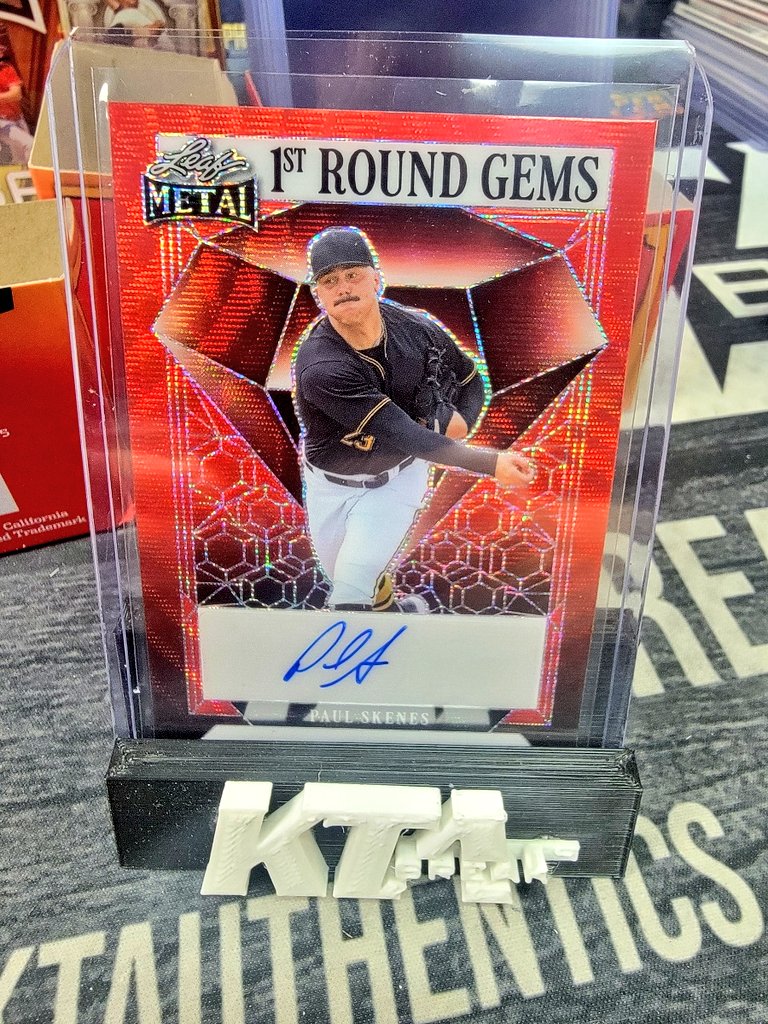 KTAuthentics's tweet image. Recent Hits from @Leaf_Cards Metal Baseball #ktabreaks #LeafCards #LeafBaseball #LeafMetal #Baseball #MLB #Baseballcards #sportscards #collect #groupbreaks #casebreaks #breaks
.
.
.
Join a group break at 
ktabreaks.com