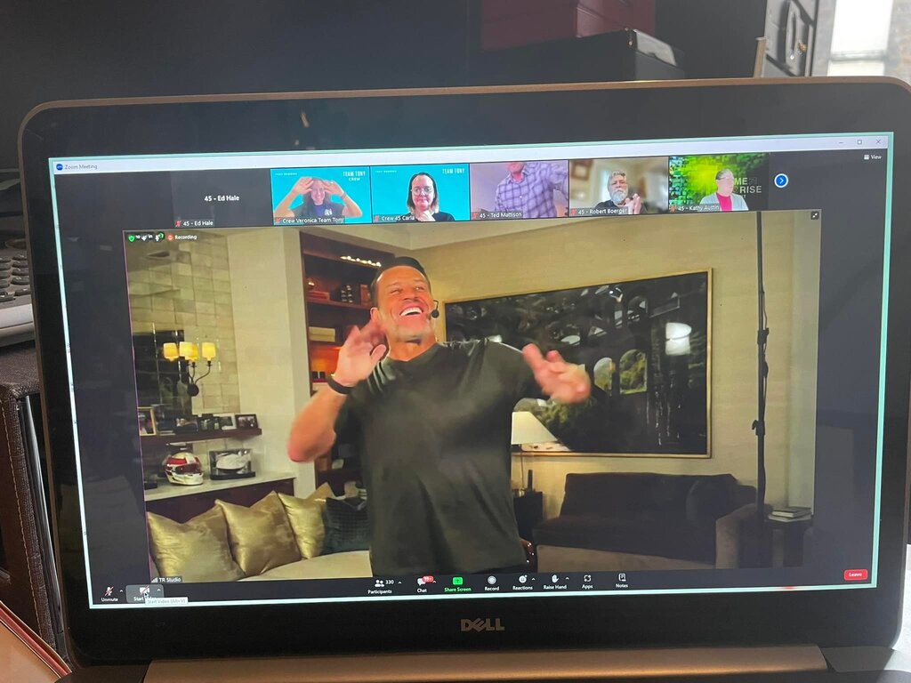 Ed_Hale's tweet photo. It’s that time again beautiful people. Another LIVE Tony Robbins event — this one called TIME TO RISE SUMMIT. Yes it’s online. Yes you can still register. YES he is offering most of it for free! Right this very minute there are over ONE MILLION people on… https://t.co/hOPDoVfCTK https://t.co/9zKsbyH3iY