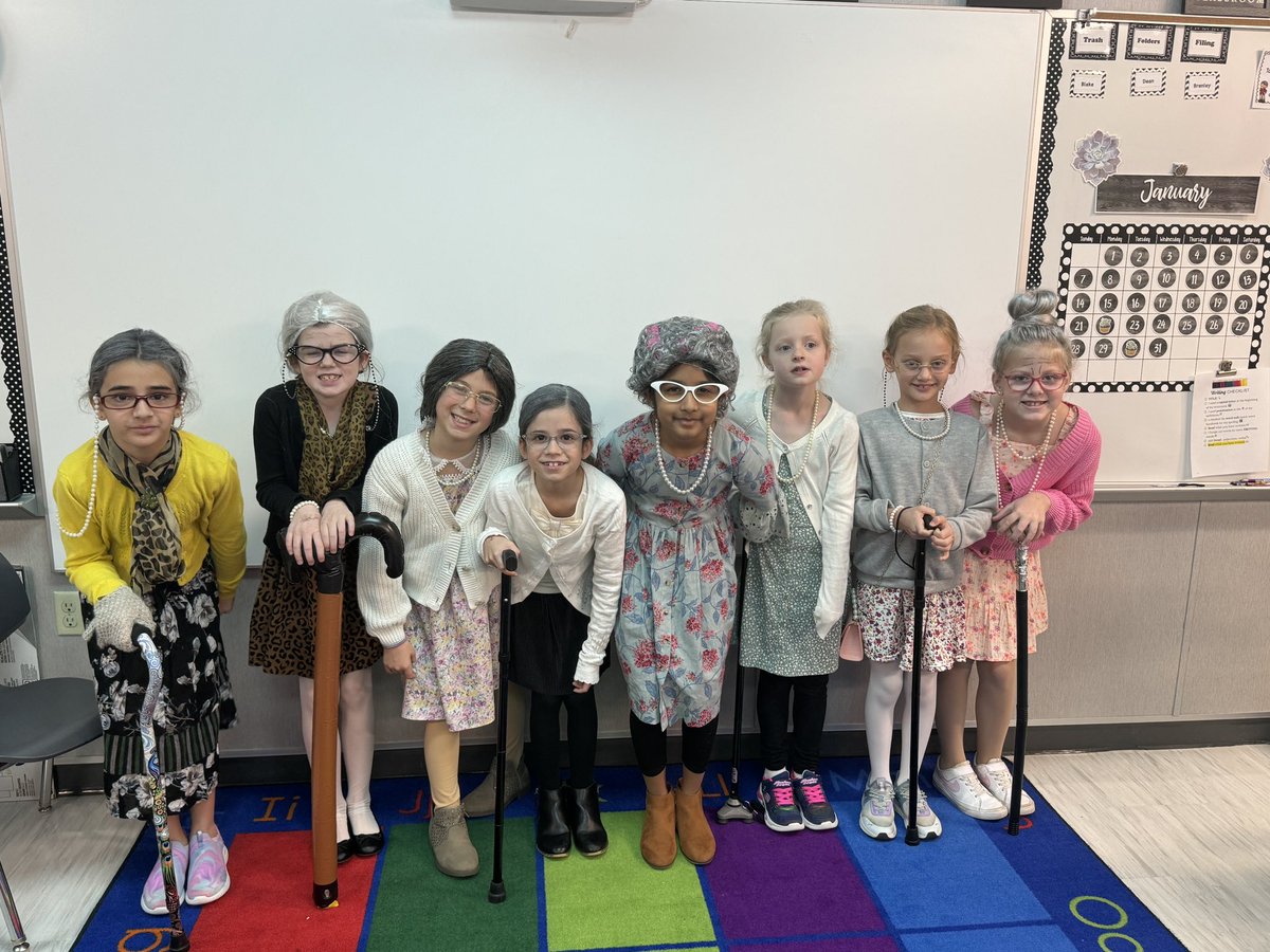 Mrs.Sauer tweet media