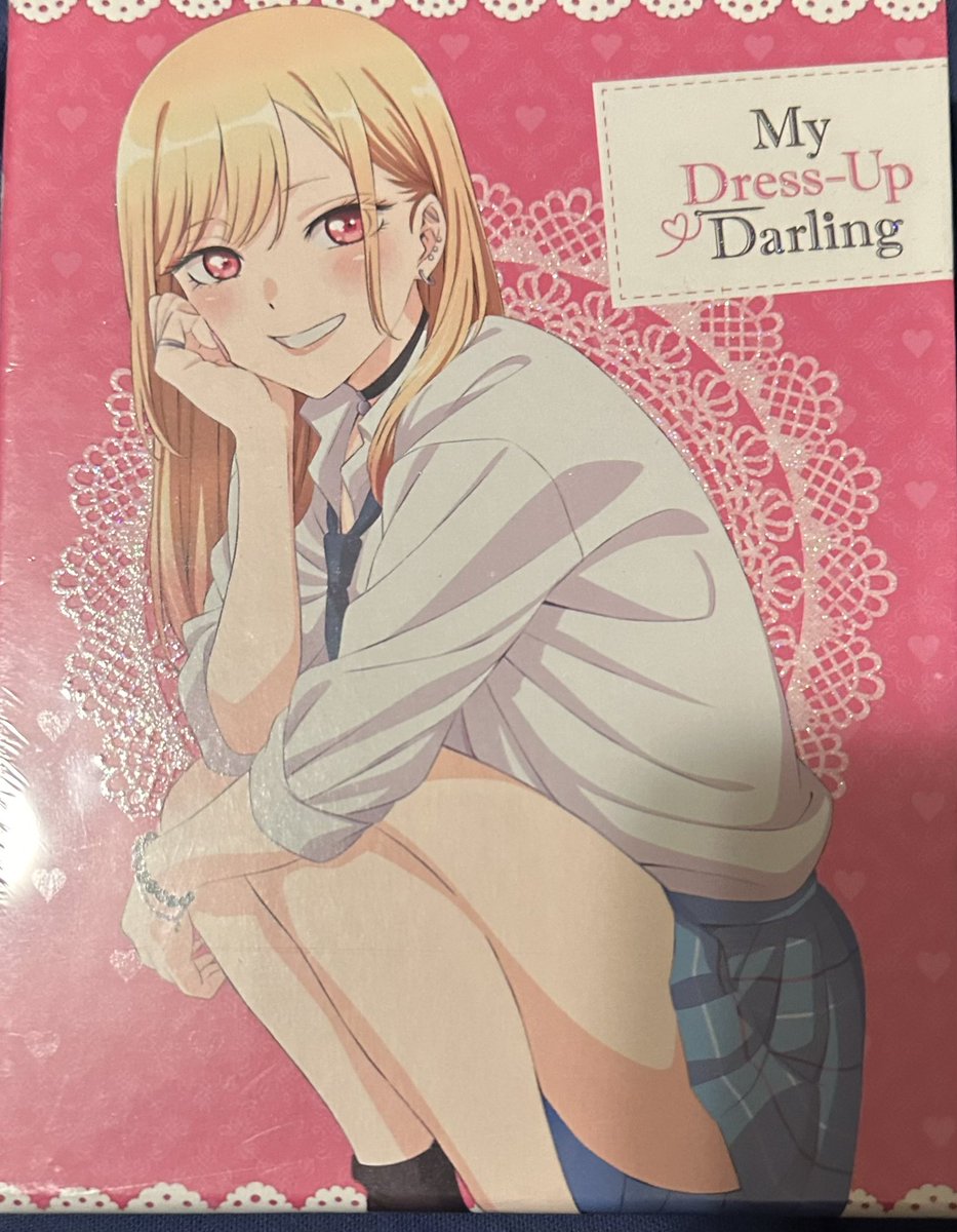 Scifislasher's tweet photo. Just received my copy of the limited edition of #MyDressUpDarling from the #CrunchyrollStore. I highly enjoyed watching this show last year so I wanted to add it to my anime collection.@pauldateh @LeeandLie @jadbsaxton @LoveRisaMei https://t.co/Jg6Nn3Zxzp