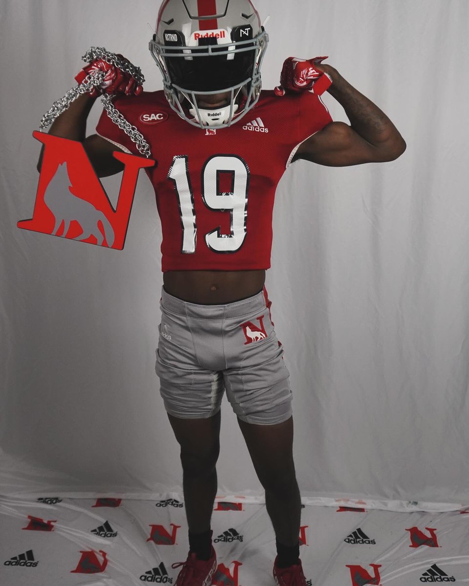 I am blessed and honored to receive my first official Offer from New Berry as a PWO.<a href="/MitchHall15/">Coach Mitch Hall</a> <a href="/Newberry_FB/">Newberry College Football</a> <a href="/CoachChap5/">Coach Earl Chaptman</a> <a href="/Coach_Sool/">Save The Youth</a> @CoachBrownMV #wolfpack #WeAreOne #Berrybuilt24