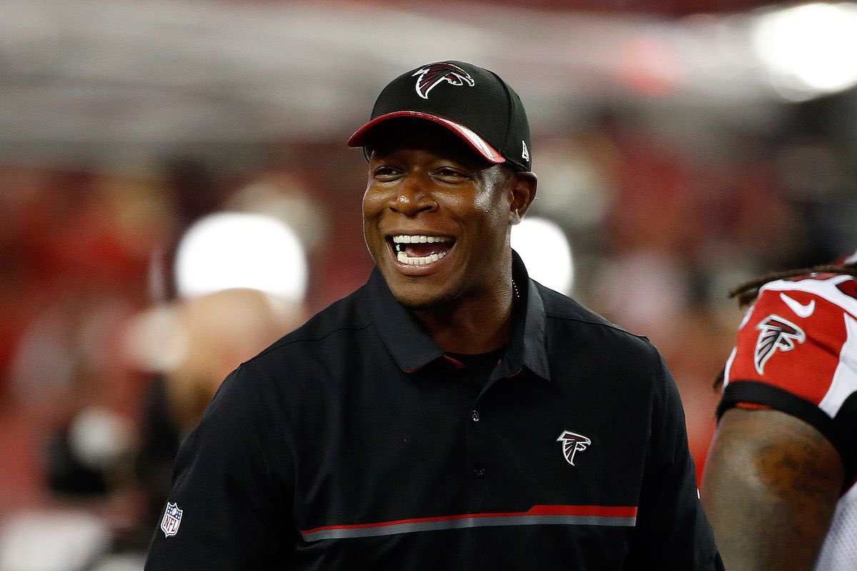 How do you think the hiring of Raheem Morris affects the #Falcons plan in the draft?