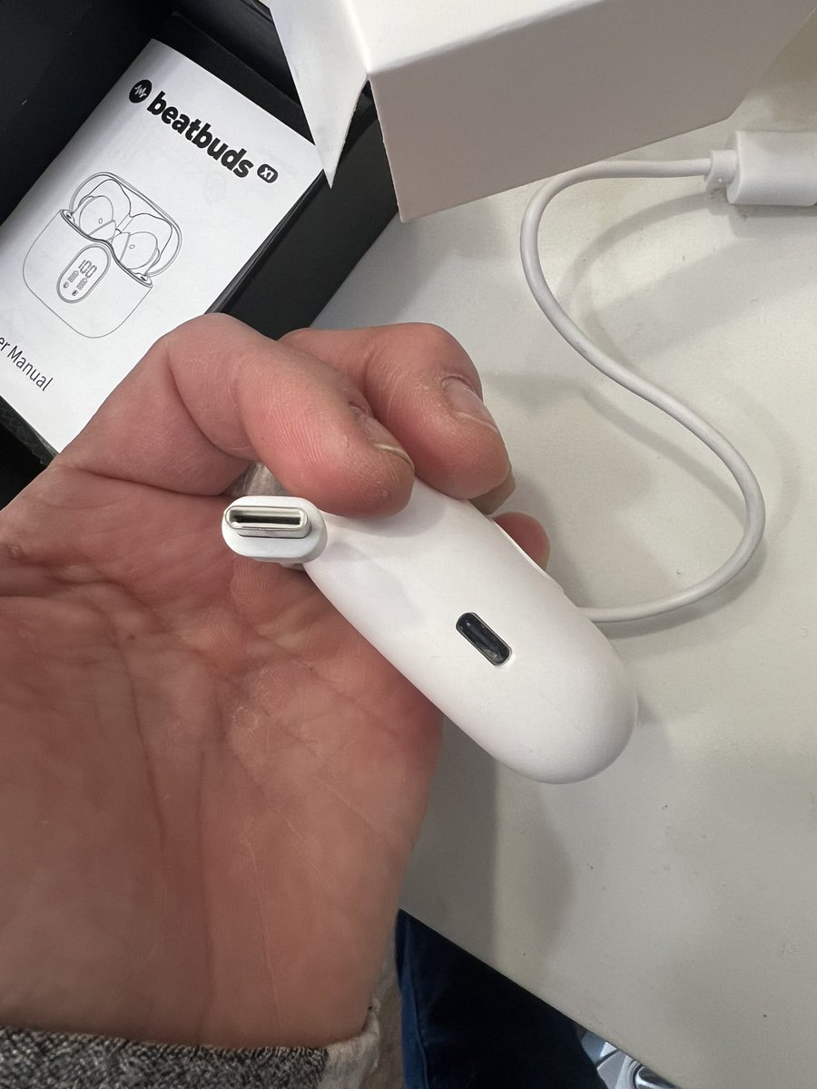 jfcavallo's tweet photo. I recently purchased a pair of BeatBuds and the charging port no longer charges leaving them utterly USELESS. The company refuses to give me my money back for their crappy product. What a waste of money!! https://t.co/1dLwX5dCqf