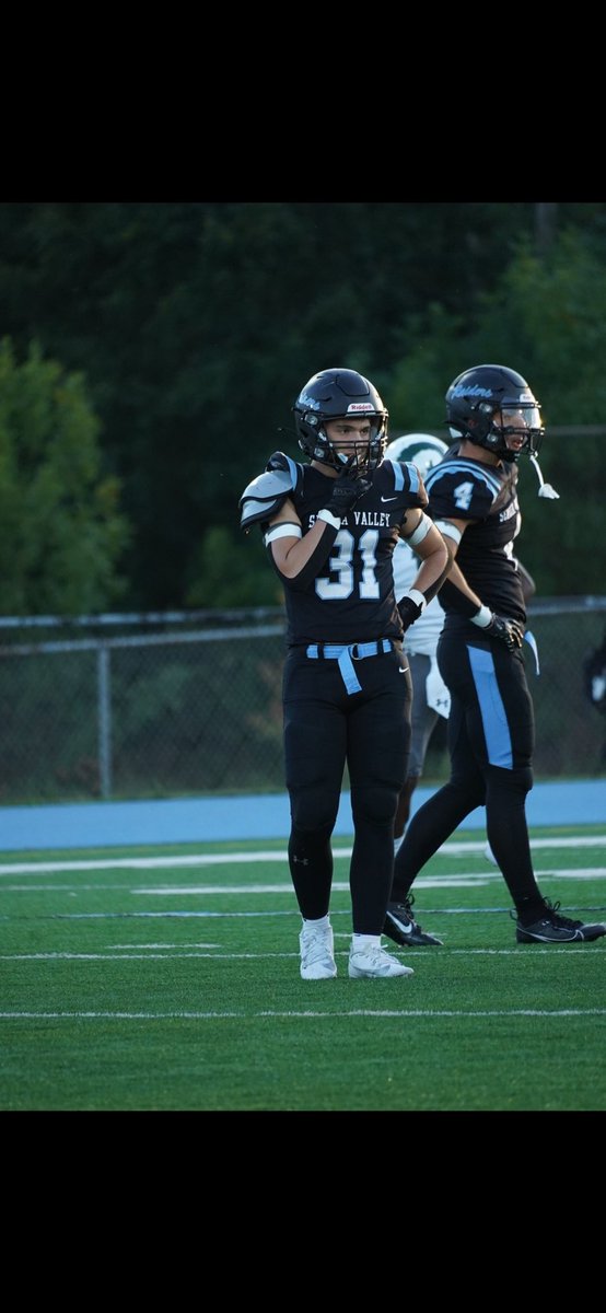 Sophomore Szn Co’26
Seneca Valley(6a)
Lb &amp; H-Back
6’0 200lbs
Fast❗️ Strong❗️ Physical❗️
hudl.com/v/2NAwL5
<a href="/SVRaiderFB/">SenecaValleyFB</a> @PRZPAvic <a href="/wpialsportsnews/">The Content King Sports Media</a> @PAPrepsRivals <a href="/Rivals/">Rivals</a> <a href="/thelab_fb/">𝙏𝙝𝙚 𝙇𝙖𝙗 ™ ꜰᴏᴏᴛʙᴀʟʟ</a>