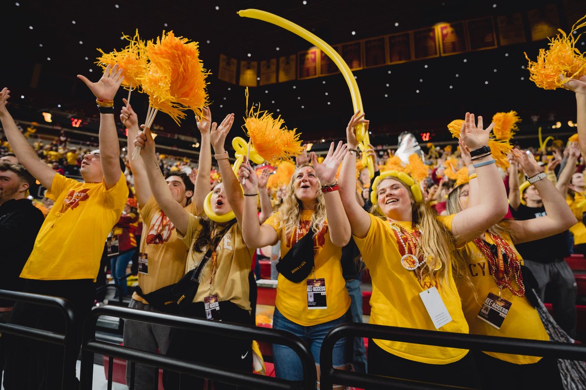 Students: FREE admission, FREE pizza, and wear GOLD.

Tomorrow is our "Gold Rules" meet, so come prepared!

#TAPin 🌪️