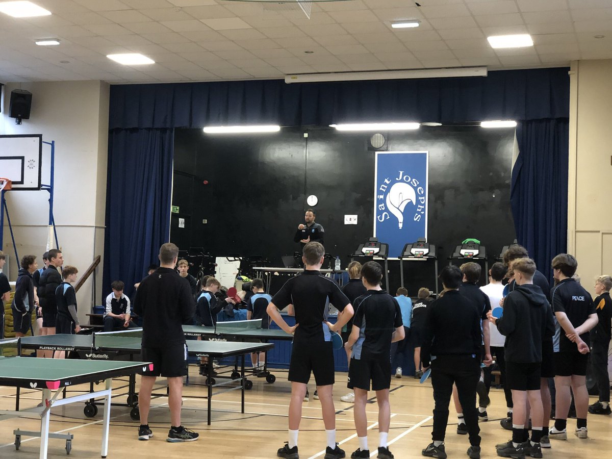 SalisburySgo's tweet image. Thank you to Mr Brown from @sjcs_PE for running the KS3&amp;amp;4 boys Table Tennis this week. Congratulations to @BWordsworths A and @StJohnsMarlb who go through to the next round 🏓