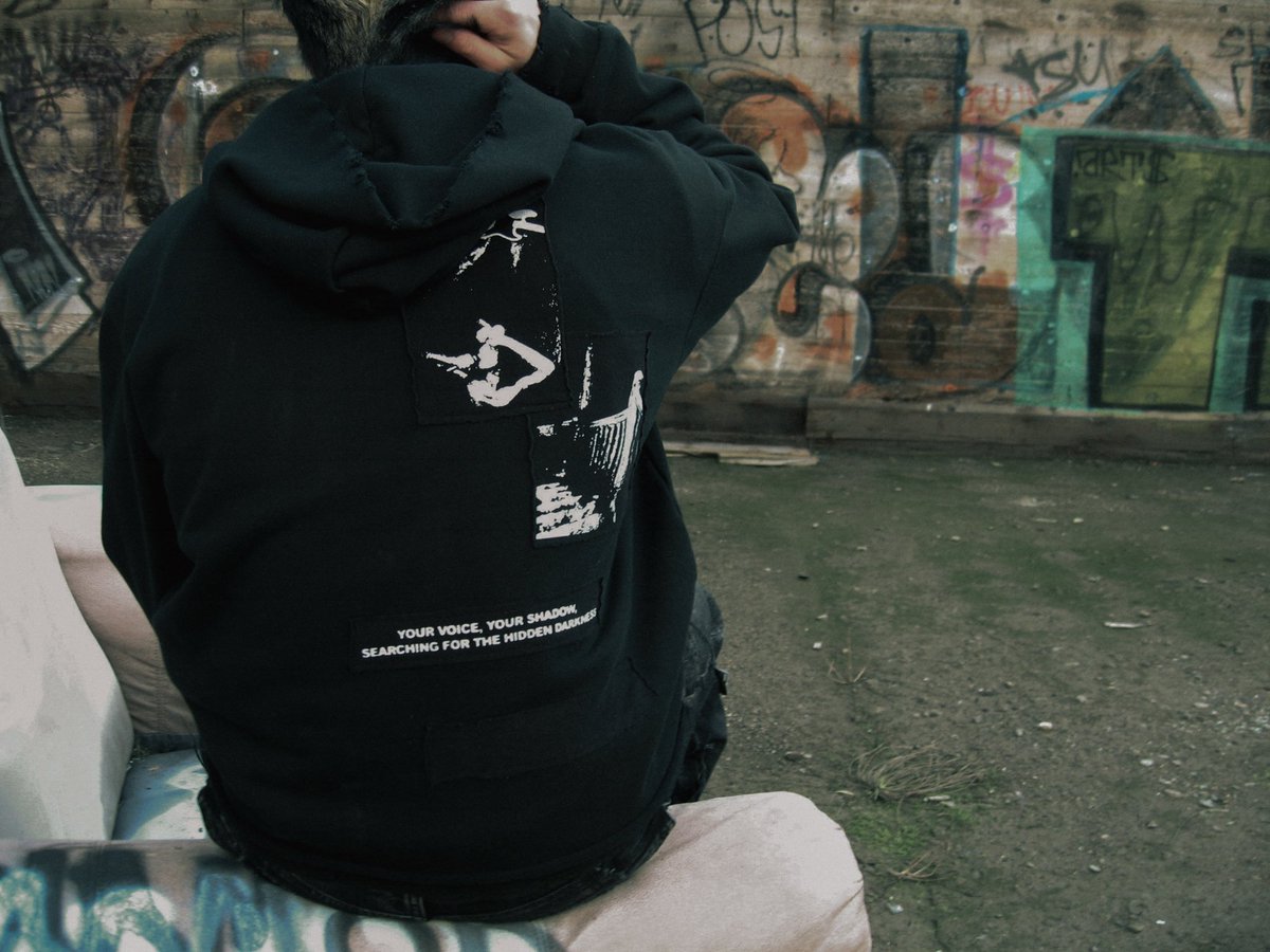 DamagedWallflow's tweet photo. Your voice, your shadow
-
New items available this Saturday 
Shot/edited by me https://t.co/2LXoqKBP7u
