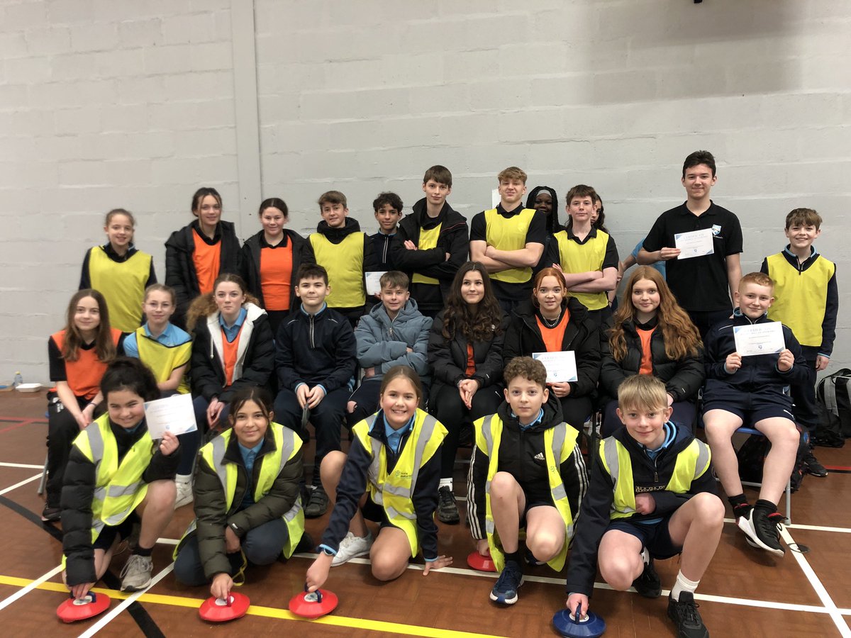 SalisburySgo's tweet image. Thank you to the @wyvernstedmunds year 7 Sports Leaders and year 8-10 Young Ambassadors for being fabulous at the Kurling today. @WiltsSport lots of Pupil Voice questionnaires completed. Thanks @WyvernStEdsPE for the Sports Hall 🥌