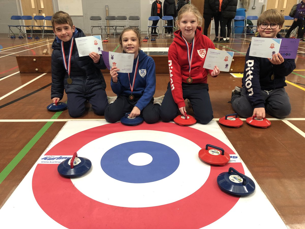 SalisburySgo's tweet image. Well done to @Pittonschool, @WinterslowSch and St Andrew’s who have qualified through to the next round of the Kurling 🥌