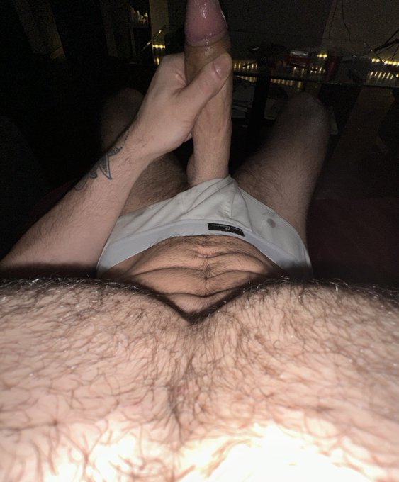 DONG https://t.co/Sl1fkxt3yj
