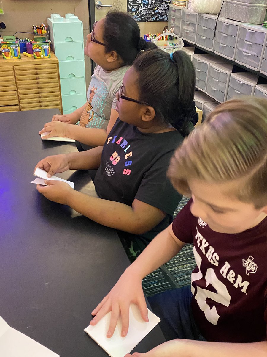 Mary Kroll tweet media