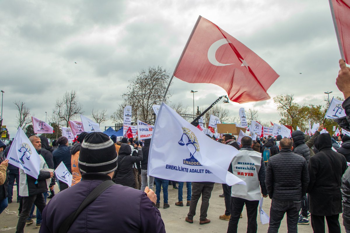 barisceker's tweet photo. @mihribanugurluu @EmadDernegi #2000LerMecliste https://t.co/KJ8KHdbwMM