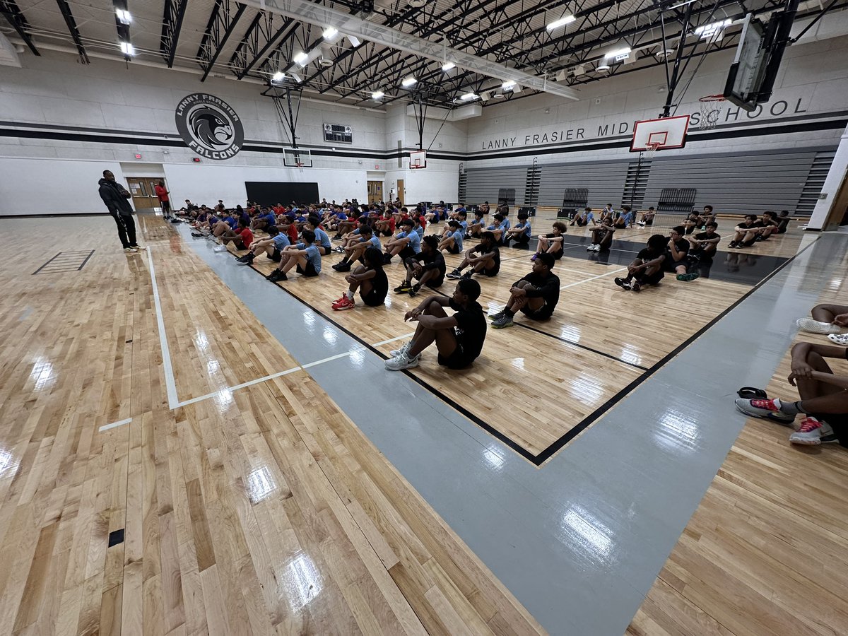 Frasier Falcons Athletics (@falconsathletix) on Twitter photo Coach Sneed! Making young Wranglers out of Frasier Falcon athletes! #riseup <a href="/WestMesquite_FB/">WestMesquite_FB</a> Coach Sneed! Making young Wranglers out of Frasier Falcon athletes! #riseup <a href="/WestMesquite_FB/">WestMesquite_FB</a>